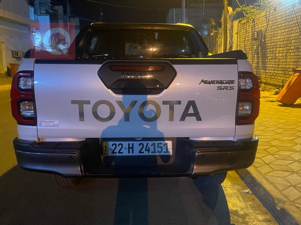 Toyota Hilux